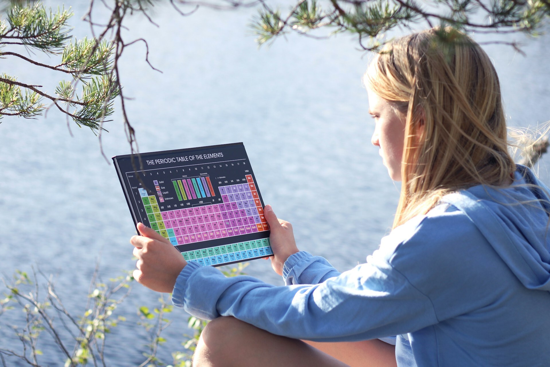 Scientific banner illustrating: “We wanted to change the narrative around general chemistry.” –…